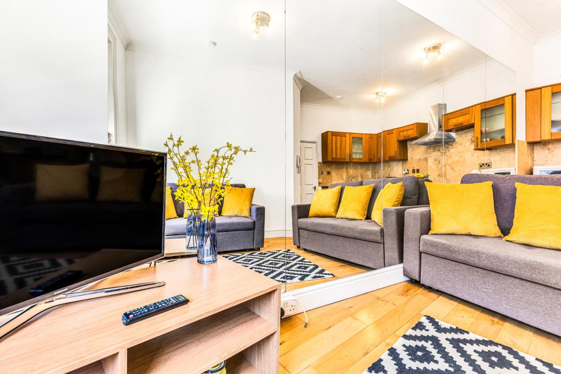 Luxstay2 Earls Court Apartment - Sleeps Up To 8 London Exterior photo